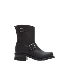 Frye  Women's 77500 Engineer 8R Black M