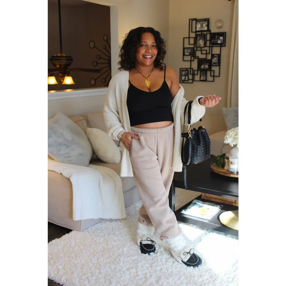 Laura Ribbed V-Neck Crop Top
