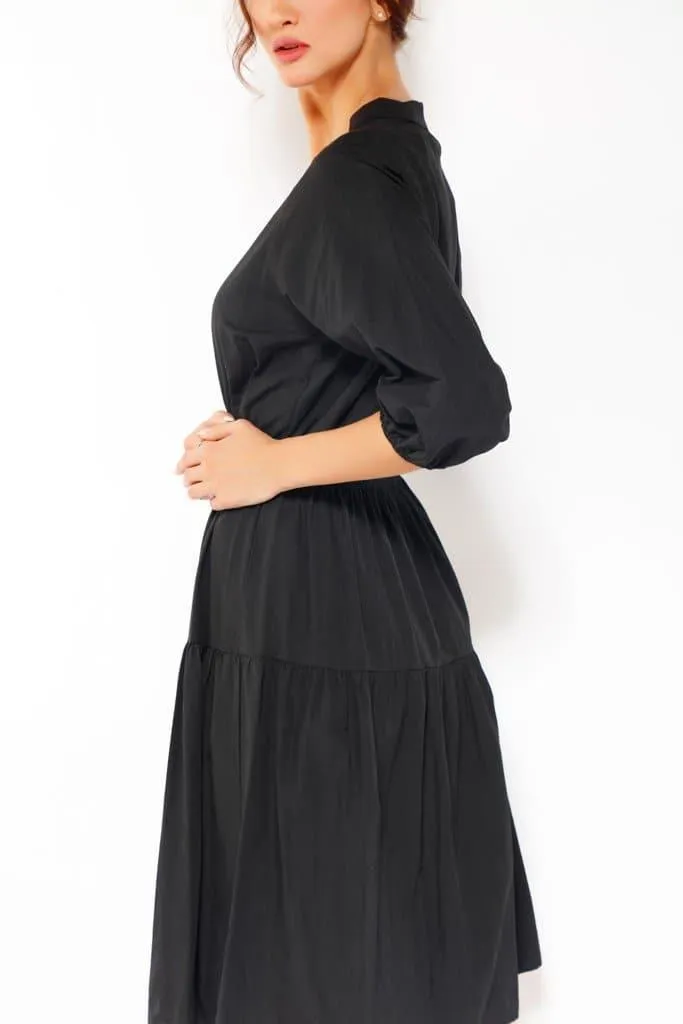PUFF SLEEVE MIDI DRESS IN BLACK